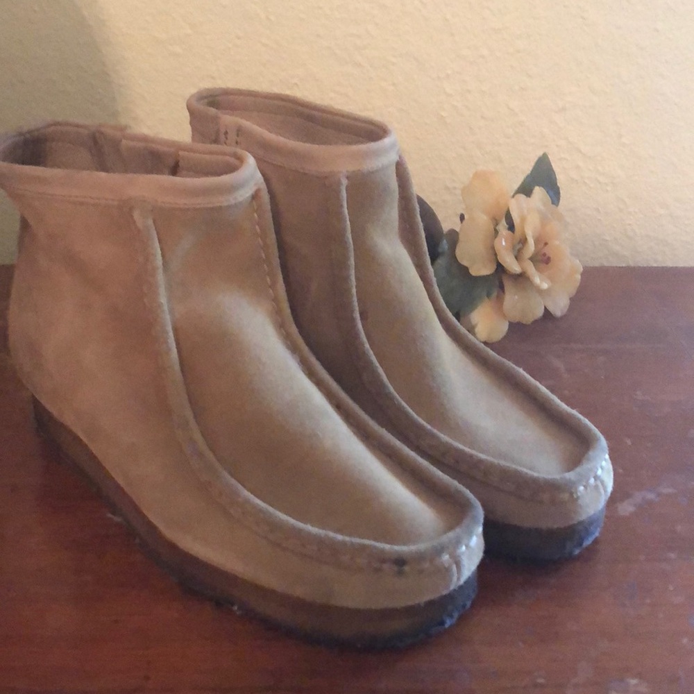 Original Clark’s Wallabee leather shoes size 10m